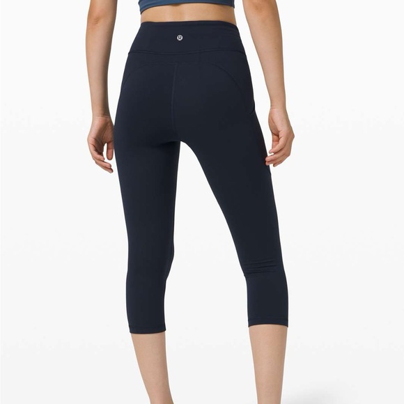 Lululemon crop leggings - Picture 3 of 4